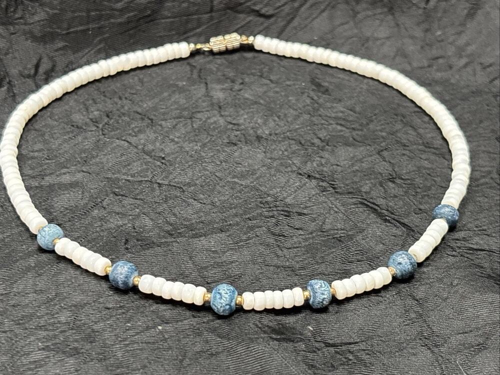 Southwestern White Shell Heishi Bead Blue Gemstone 16.5” Choker Necklace Ocean